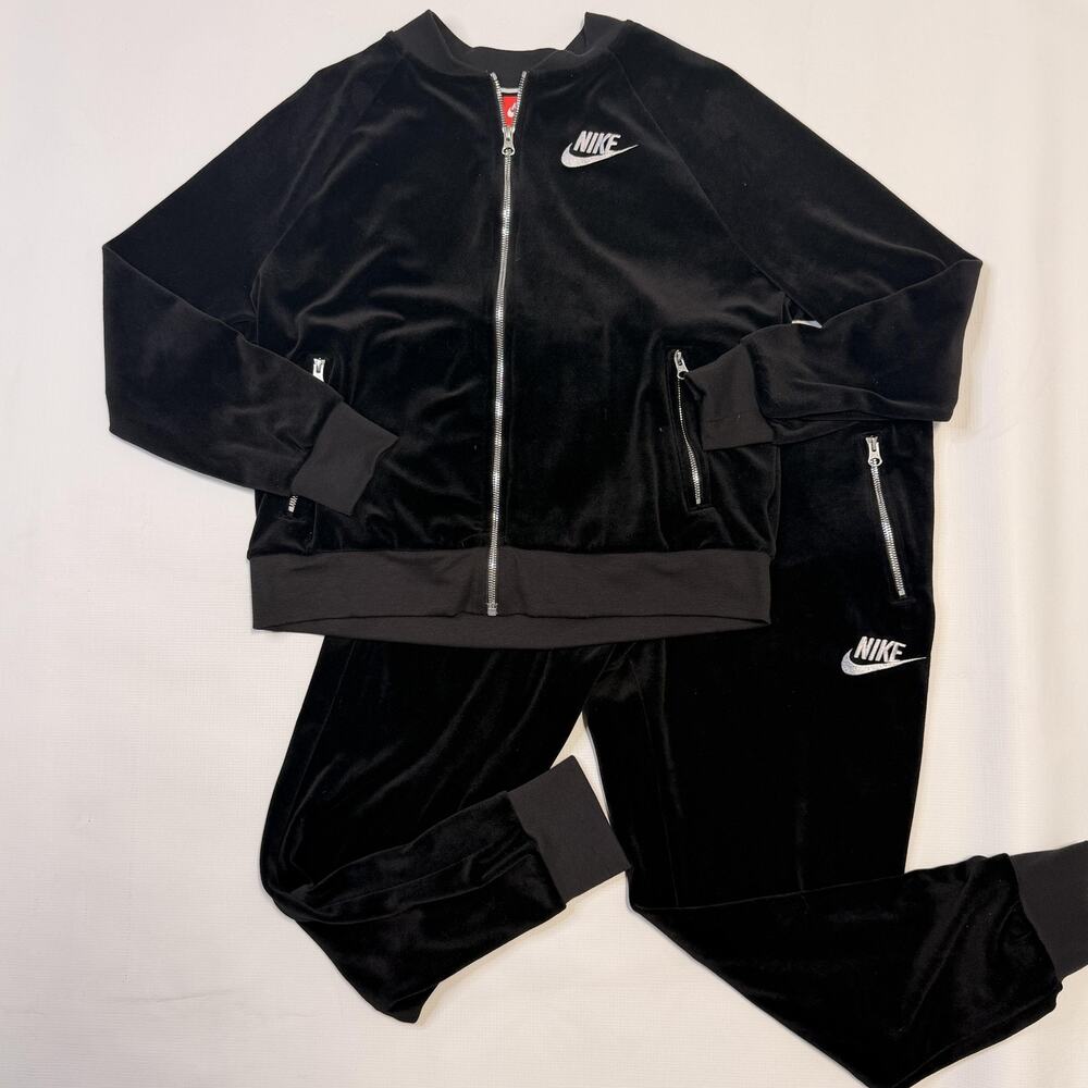 Nike Velour Tracksuit Womens Medium Black Jacket M Pants L Jogger Set Zip Logo